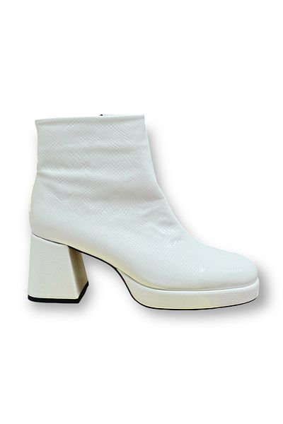 KRISTE BELL White Snake Tan Boots Women's Shoes