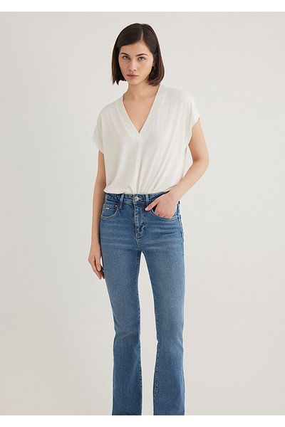 Mavi Tricou alb Lux Touch Tencel Tm cu decolteu în V Regular Fit 1612250 -70057