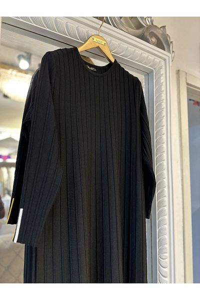 Invee Black Knitwear Dress - 6924 Model