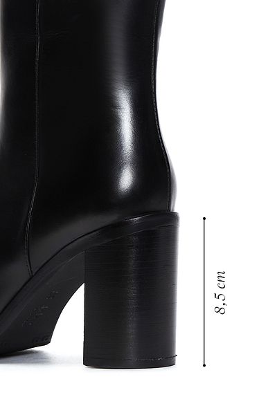 Derimod Black Leather Women's Boots - Zippered and Heeled, Model 24Wfd 100218
