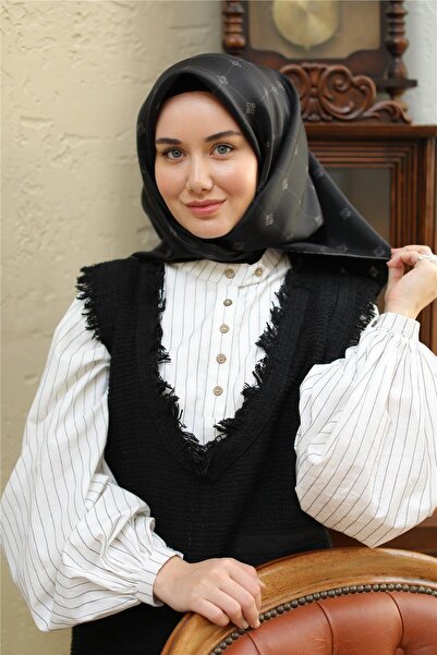 Silk Home Шовковий шарф Tivil 11392-02 Чорний з мішаним візерунком