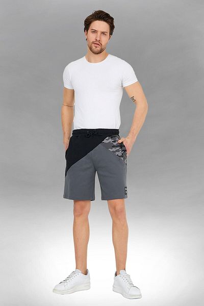 Adams Pantaloni scurți sport cu detalii de camuflaj gri pentru bărbați