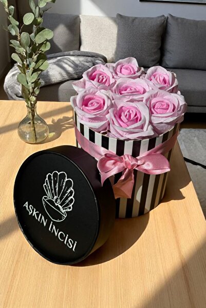 CAPSULE Sevgiliye Özel Hediye Gül Kutu Pembe Hediyelik Çiçek Doğum Günü Sepeti Kız Arkadaşa Eşe Sevgili