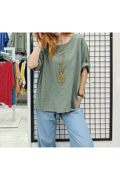 Butik Şans Solid Color Italian Blouse with Pendant Detail