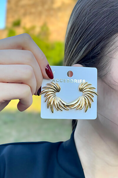 Color Proof Gold Wing Women's Earrings
