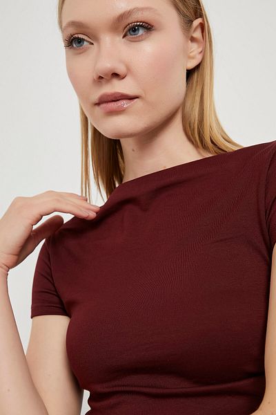 Arma Life Women's Asymmetrical Gathered Short Sleeve Burgundy Crop Blouse