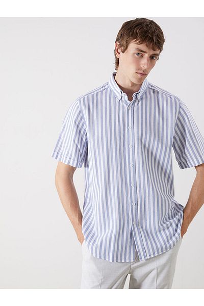 LC Waikiki Ανδρικό πουκάμισο με ριγέ κοντομάνικο New Season Regular Fit - S5NC46Z8