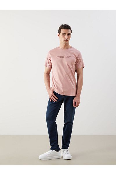LC Waikiki New Season Crew Neck εμπριμέ χτενισμένο βαμβακερό ανδρικό Tisort - S5II66Z8