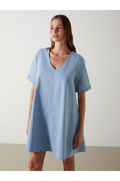 LC Waikiki Rochie de jeans cu decolteu în V sezon nou - S5FF39Z8