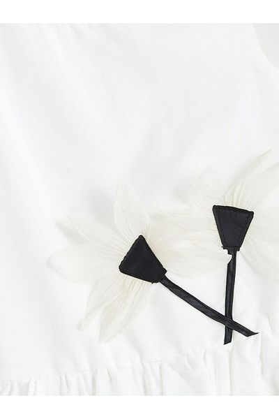 LC Waikiki Νέα σεζόν Παιδικό φόρεμα από ποπλίνα με απλικέ λουλουδιών - S5PH77Z1