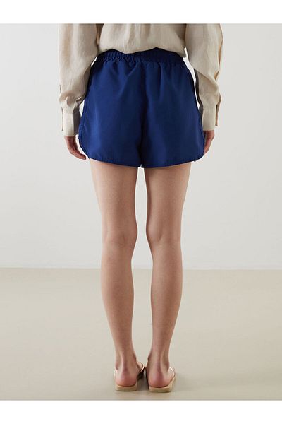 LC Waikiki New Season Women's Sea Shorts with Elastic Waist - S54247Z8