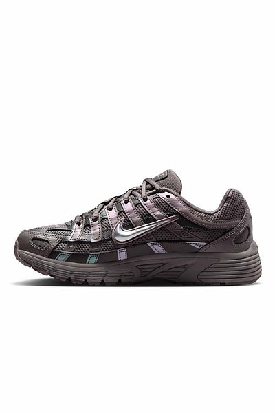 Nike Shoes Casual P-6000