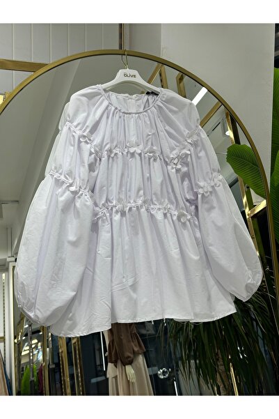 She Olive Τονίκ με λεπτομέρειες από λουλούδια