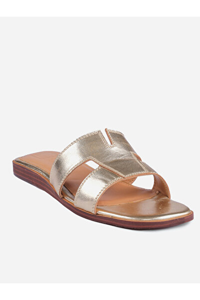 Heel Your Sole By Styli Metallic Design Open Toe Flat Sandals