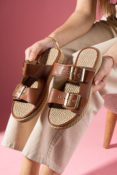 FUGA MODA Danver Tan Double Striped Gold Buckle Detailed Slippers