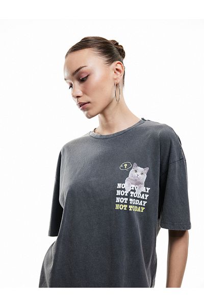 Koton Short Sleeve Crew Neck Cotton Washable Back Cat Printed Oversize T-Shirt