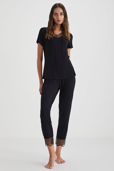 Penyemood Soft textured pajama set