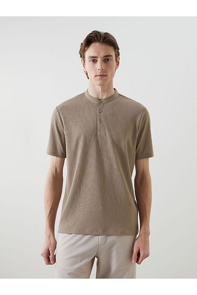LC Waikiki Νέα σεζόν Judge Collar Patterned Buttoned Ανδρικό Tisort με υφή - S5G417Z8