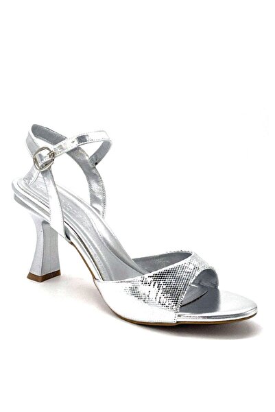 KİNDEP Kindep (Park Md) Wide Single Strap Heeled Women's Shoes Silver