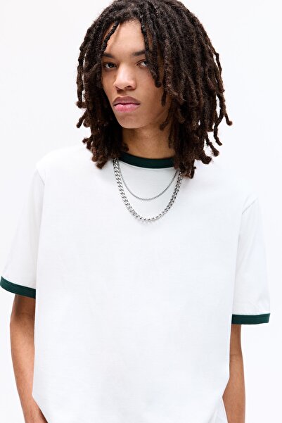 Pull & Bear T-shirt with contrast ribbed trims
