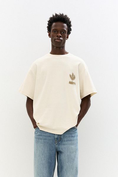 Pull & Bear T-shirt with embroidered plants
