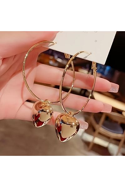 Choice golden Heart-Shaped Pendant Hollow Hoop Earrings - Fashion Alloy Jewelry for Women - Luxury Style fo
