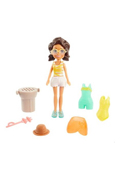 mattel Polly Pocket Doll - Cookout Cutie Shani, Fashion Pack with 10 Accessories