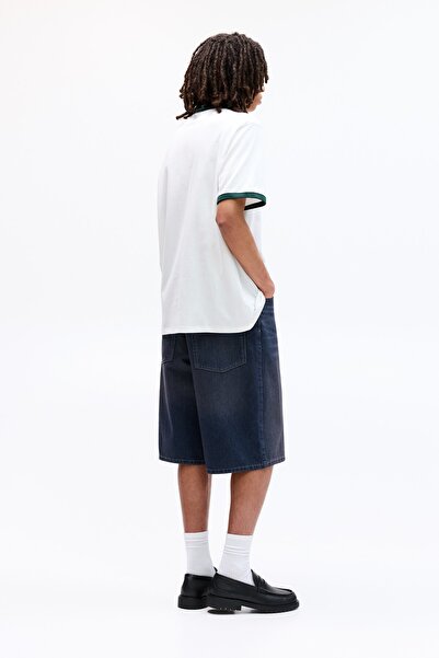 Pull & Bear T-shirt with contrast ribbed trims