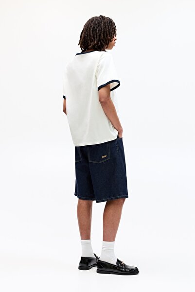 Pull & Bear T-shirt with contrast ribbed trims