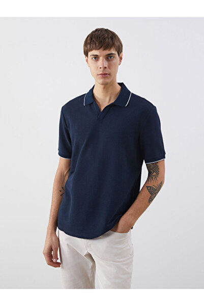 LC Waikiki Men's Textured T-Shirt with Turn-Down Roba Collar and Short Sleeve...