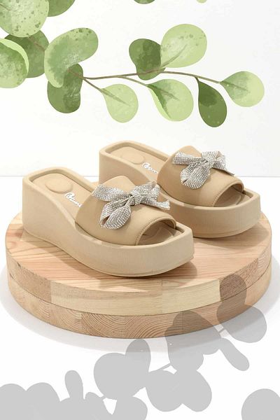 Bambi Beige Women's Slippers K04140230004