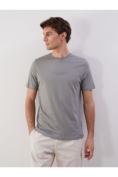 LC Waikiki New Season Crew Neck εμπριμέ χτενισμένο βαμβακερό ανδρικό Tisort - S5FM87Z8