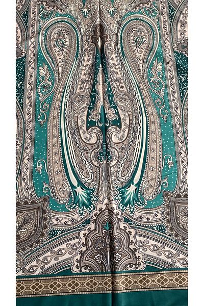 MELİKE SULTAN Soft Shawl