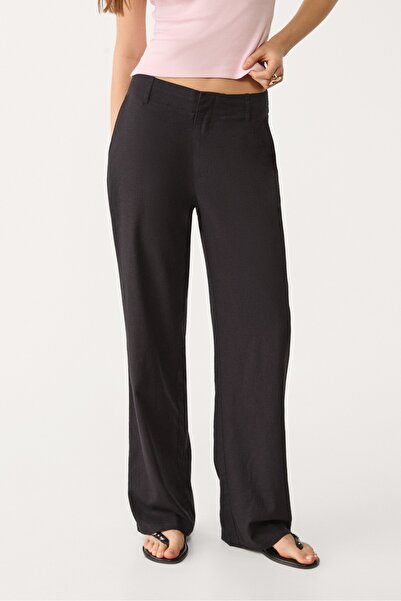 Stradivarius Ketenli Düz Kesim Dökümlü Pantolon