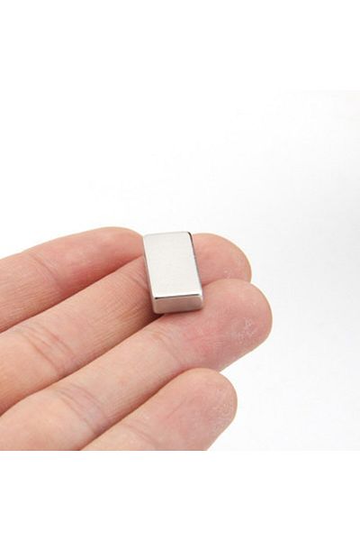 OEM Strong neodymium block magnet 20mm x 10mm x 5mm - force 4.5kg