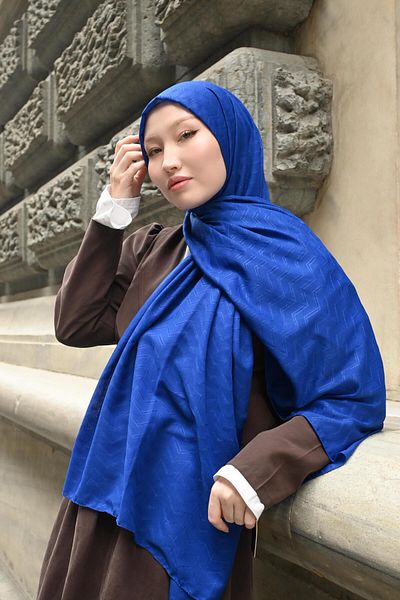Pull Scarfs Midnight Blue - Zigzag Pattern Bamboo Jacquard