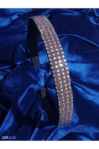 Adel Crown 1.5 cm Crystal Necklace