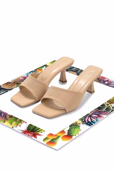 Bambi Nude Women's Slippers K04233005504