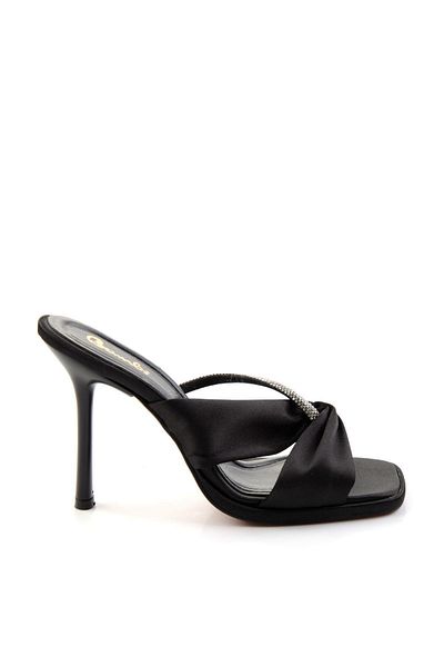 Bambi Black Women's Slippers K04726555538