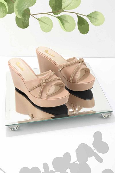 Bambi Nude Lame Women's Slippers K04666012409