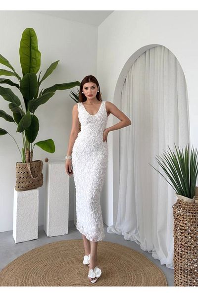Afiş Butik White Floral Embossed Midi Dress