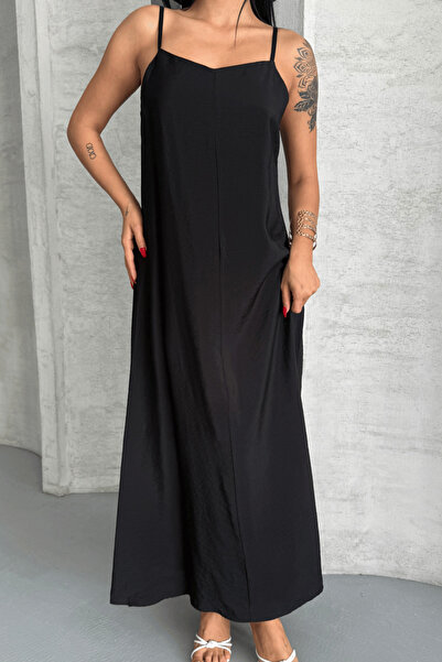 giyimmasalı Φόρεμα Lilyum Fabric - ΜΑΥΡΟ