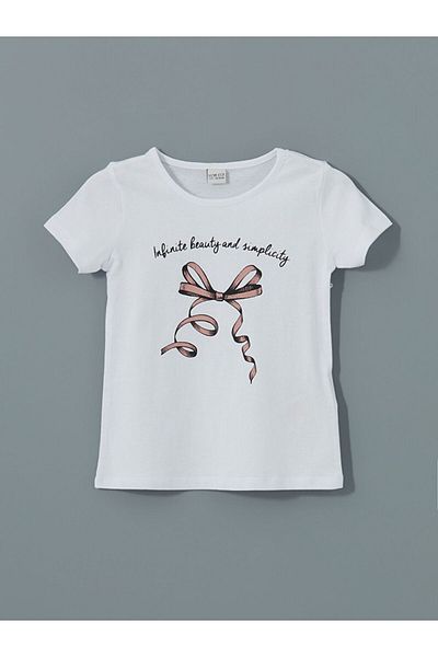 LC Waikiki Crew Neck Girls T-Shirt and Shorts
