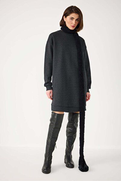 No Matter What Sweatshirtkleid mit Rundhalsausschnitt