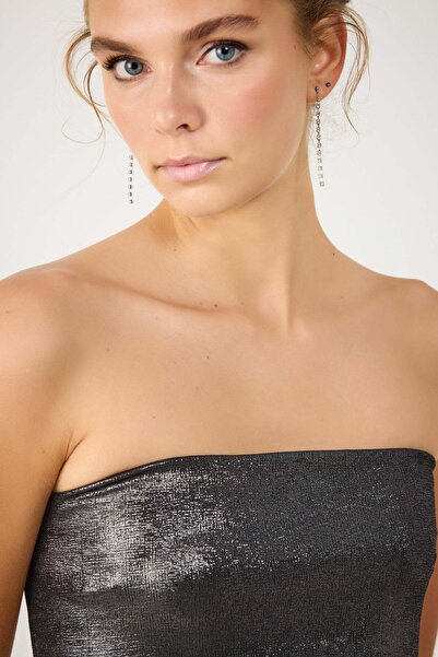 No Matter What Trägerloses Crop-Top aus glänzendem Stoff