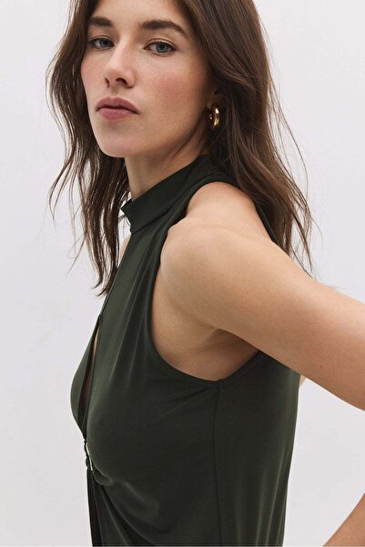 No Matter What Neckholderbluse mit tiefem Ausschnitt