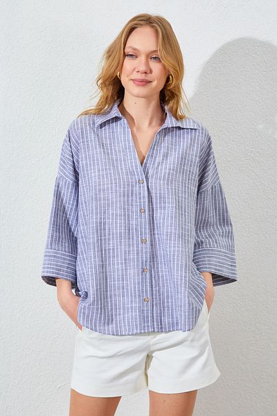 Manche Double Sleeve Deep V-Neck Oversize Shirt - Black |   Mkes161358--1