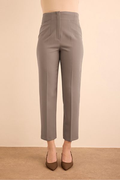Aker Woven Trousers with Front Pocket Detail