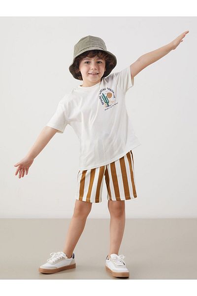 LC Waikiki Lcw Kids Crew Neck Printed Boys T-Shirts and Shorts 2-Piece