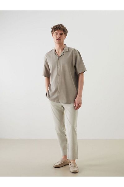 LC Waikiki Ανδρικό πουκάμισο LCW Vision Regular Fit με κοντό μανίκι με λινό εμφάνιση